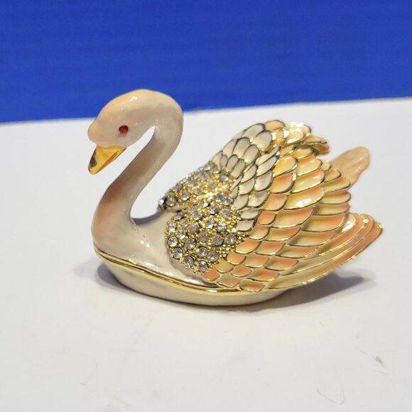 Vintage Swan Trinket Box with Sparkly Rhinestones - Picture 5 of 8